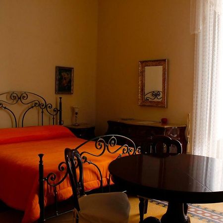 Oro Di Napoli Luxury Bed & Breakfast Exterior photo