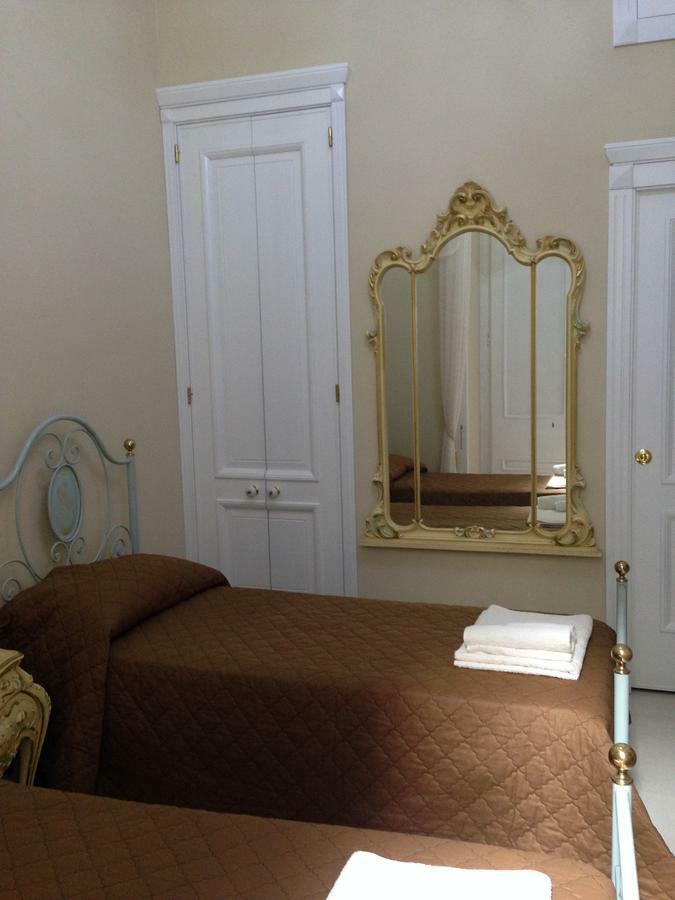 Oro Di Napoli Luxury Bed & Breakfast Exterior photo