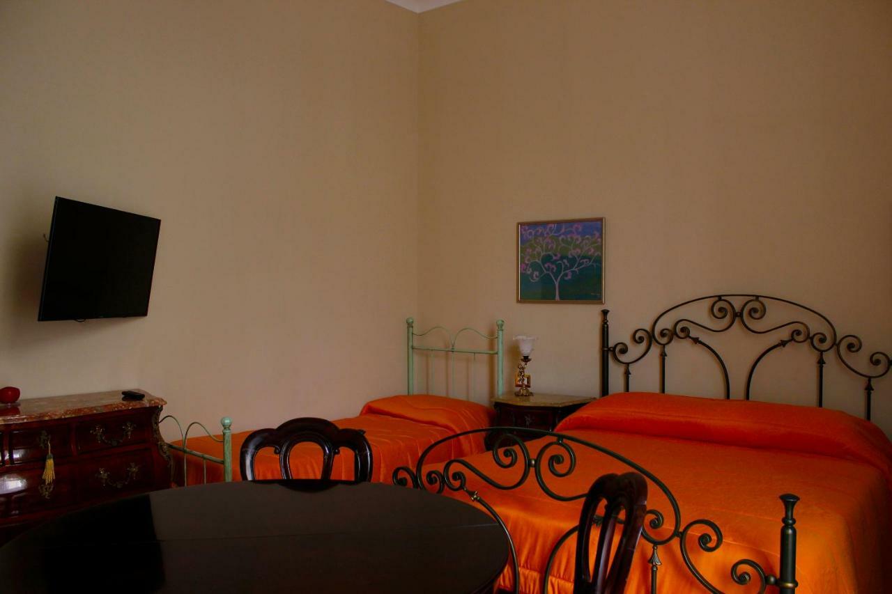 Oro Di Napoli Luxury Bed & Breakfast Exterior photo