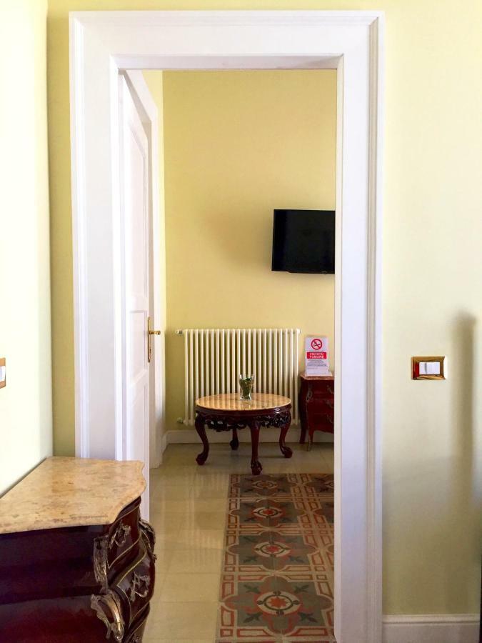 Oro Di Napoli Luxury Bed & Breakfast Exterior photo