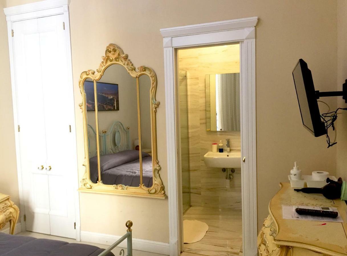 Oro Di Napoli Luxury Bed & Breakfast Exterior photo